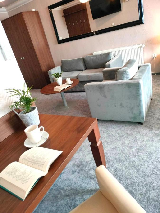 Bed and Breakfast Gosciniec Nad Sawa Handzlowka Экстерьер фото